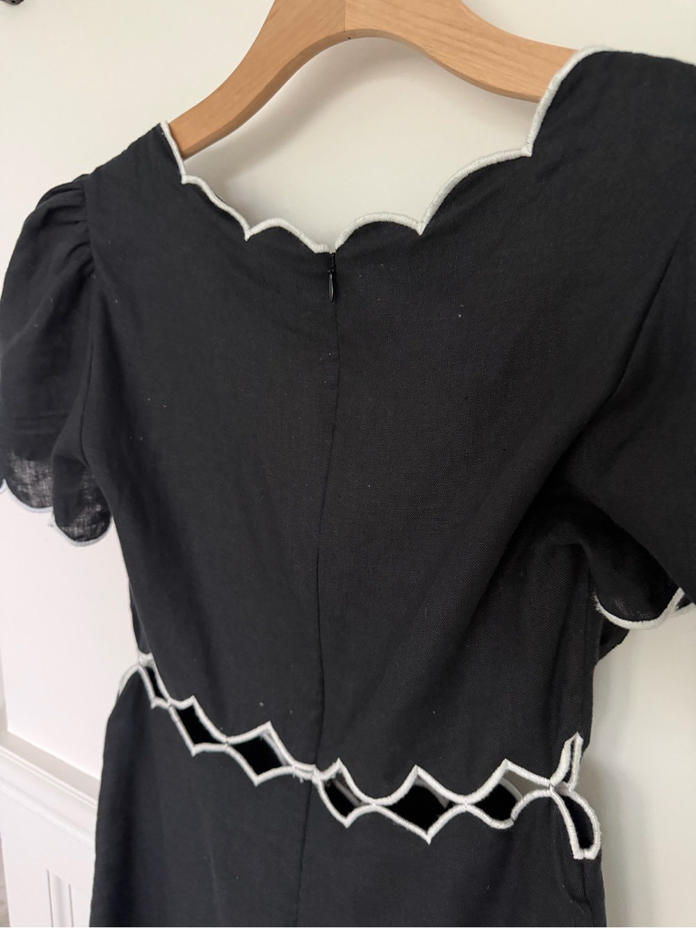 FARM Rio Black Midi Linen Dress with White Scallop Trim - Picture 10 of 15